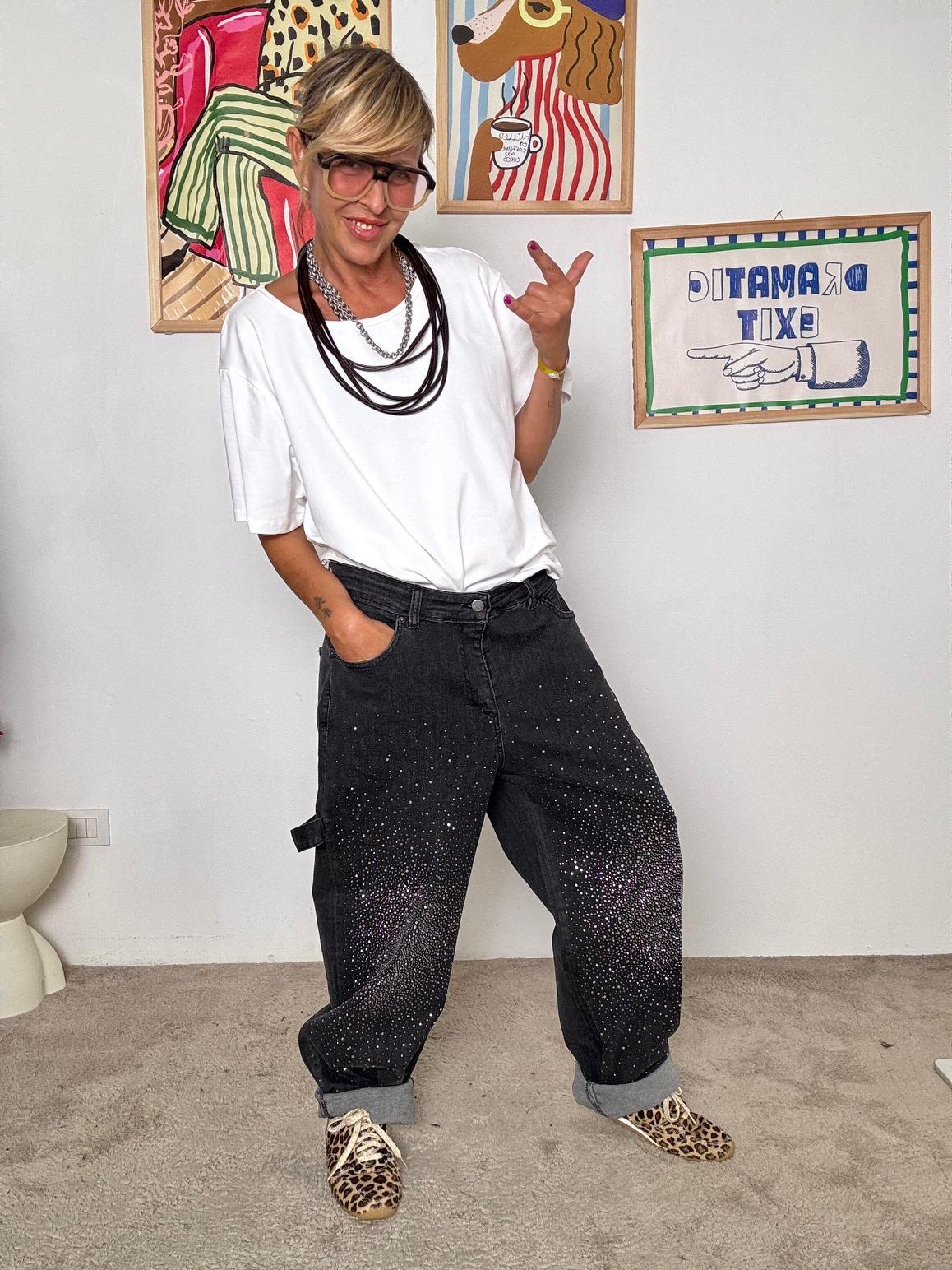 SUSY STAR - Jeans neri donna con strass  denim brillante e grintoso<BR/><BR/> ST3030/ NERO SUSY STAR 