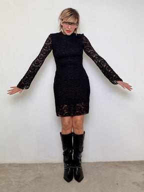 SUSY MIX - Abito Lace Muse  Eleganza che non ha bisogno di presentazioni VE631T1067/ NERO SUSY MIX 