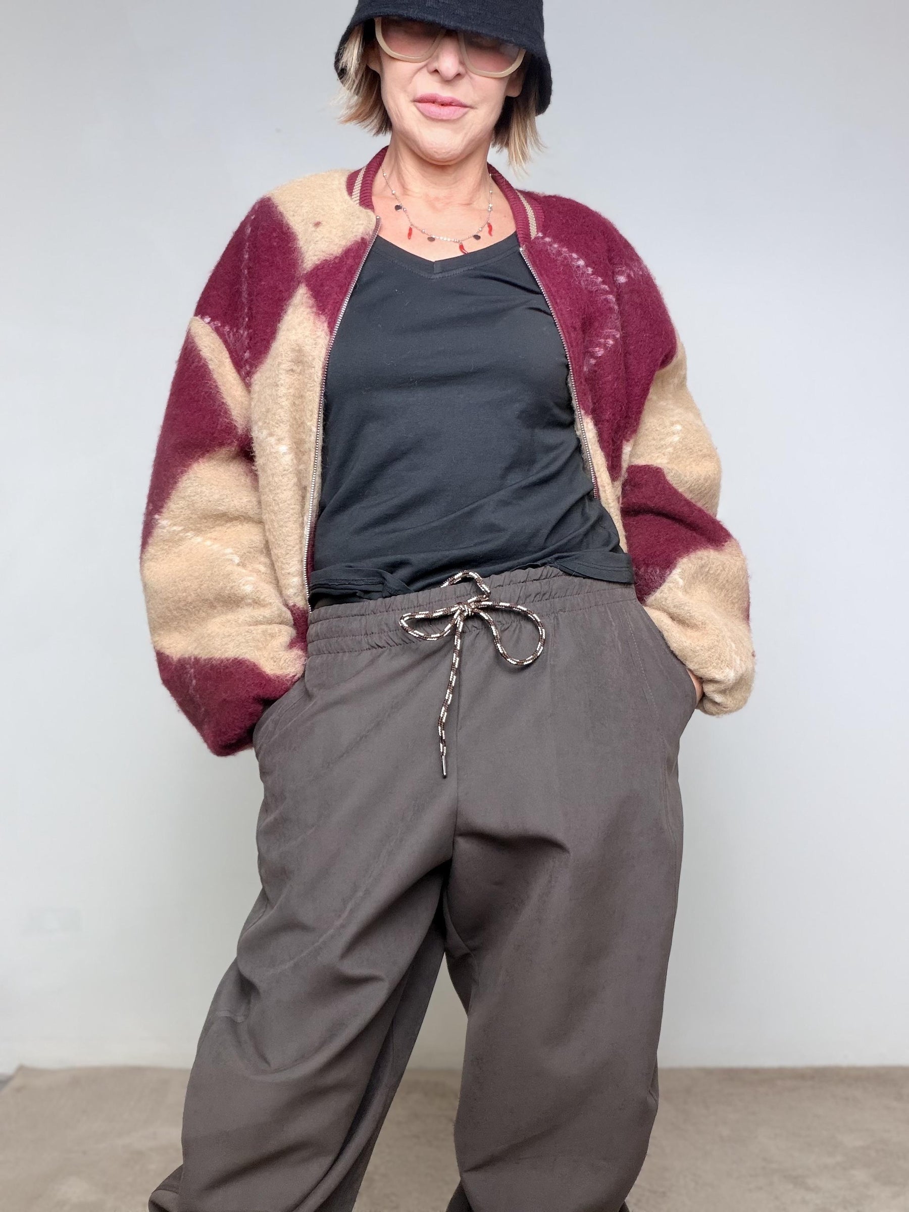 FEMALE - Pantalone Urban Relax L9412 / MARRONE FEMALE 