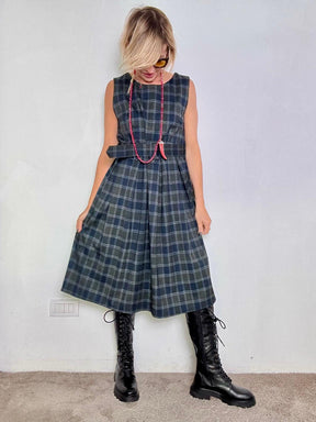 FEMALE - Abito midi svasato a quadri con cintura in vita H4704-S67/ CHECK FEMALE 