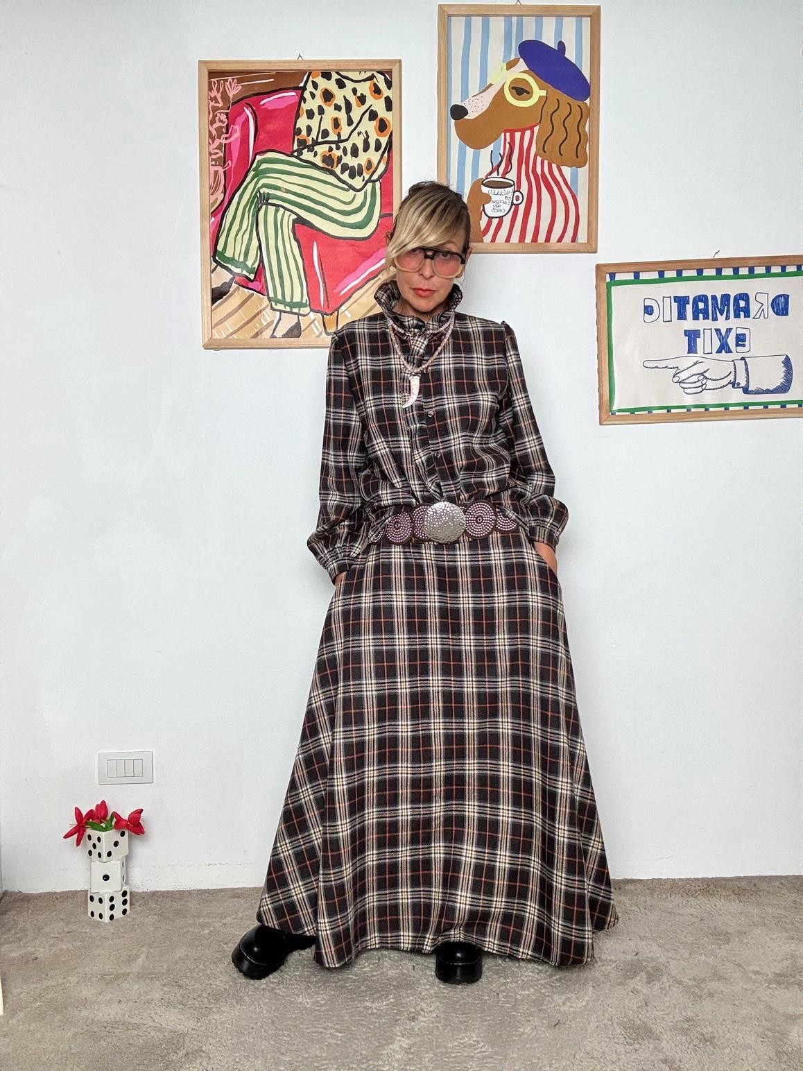 FEMALE - Camicia donna fantasia a quadri  stile grintoso e versatilità senza tempo L5M249/ MORO FEMALE 