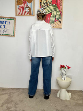 FEMALE - CAMICIA BIANCA LIVING THE DREAM  STILE OVERSIZE, ENERGIA POSITIVA WM2516/ PANNA FEMALE 