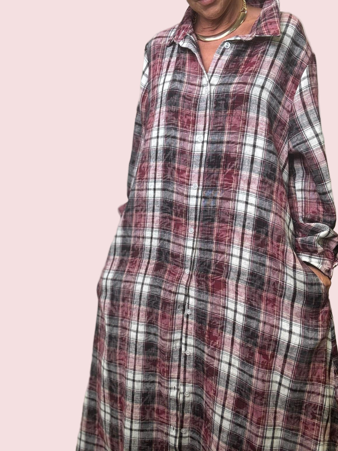 SUSY STAR - Abito Chemisier a Quadri  Spirito Grunge, Stile Contemporaneo ROSSO ST88473CRO/ ROSSO SUSY STAR 