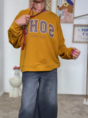 FEMALE Felpa oversize ocra con stampa SOHO R50599SOHO/ OCRA FEMALE 