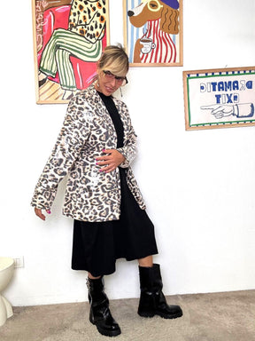DEJA VU - Giacca leopardata con paillettes  stile glamour e grintoso A25RU602/ PAILETTES DEJA VU 