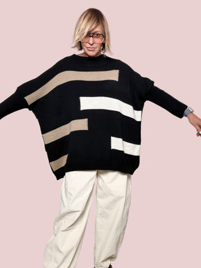 FEMALE - MAGLIA OVER FANTASIA GEOMETRICA  ARTE ADDOSSO, COMFORT GARANTITO 8056/ NERO FEMALE 