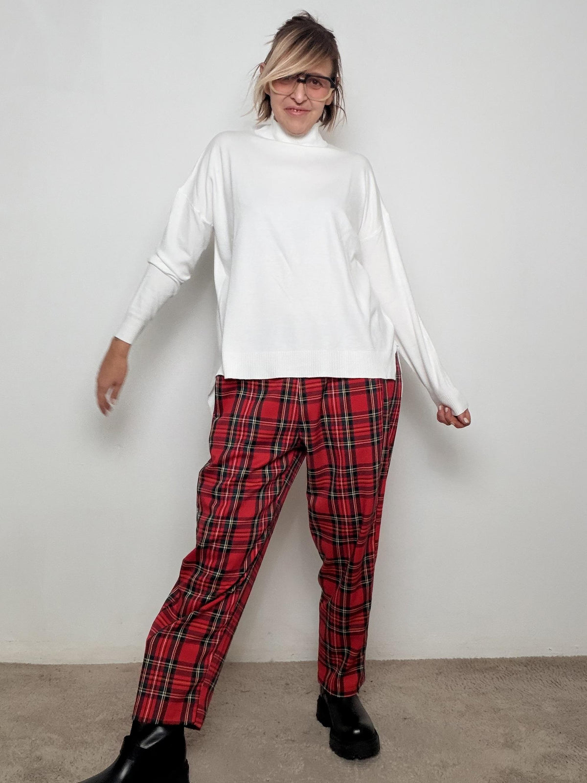 DEJA VU - MAGLIA COLLO IN PIEDI BIANCA A25IL406/ PANNA DEJA VU 