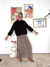 FEMALE - Maglia donna in bouclé   morbida, calda e super trendy  MORO<BR/> L19M052/ MORO FEMALE 