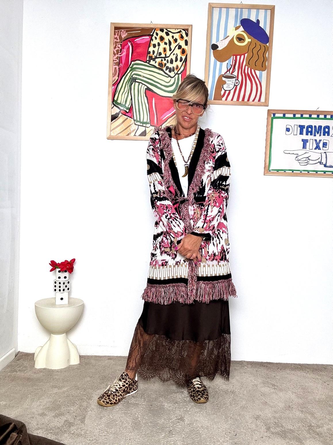 FEMALE - Cardigan lungo fantasia  Colorato, chic e con carattere ZM30026/ PEPEROSA FEMALE 