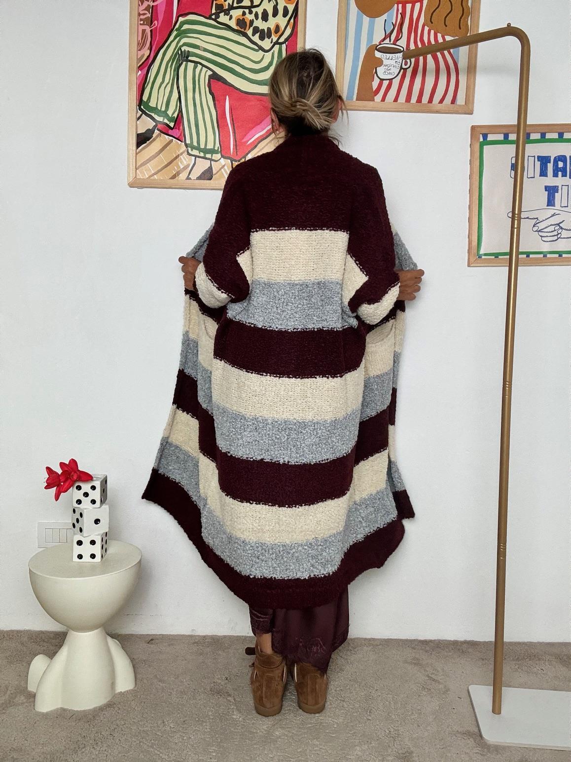 SUSY MIX -Cardigan lungo oversize a righe  Bordeaux, grigio e panna 3W06/ VINO SUSY MIX 