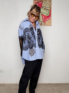 FEMALE_ Camicia a righe con pizzo Lace Vibes 15750-8/ CELESTE FEMALE 