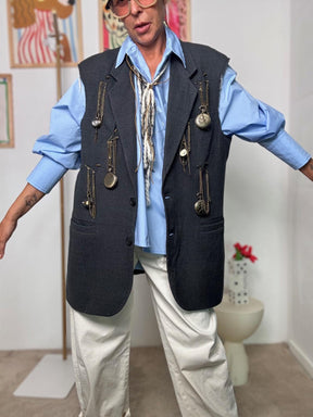 SOUVENIR - Gilet "IL PICCOLO PRINCIPE"  Stile retrò con un tocco dironia di lusso GRIGIA F38X0156/ GRIGIO SOUVENIR 