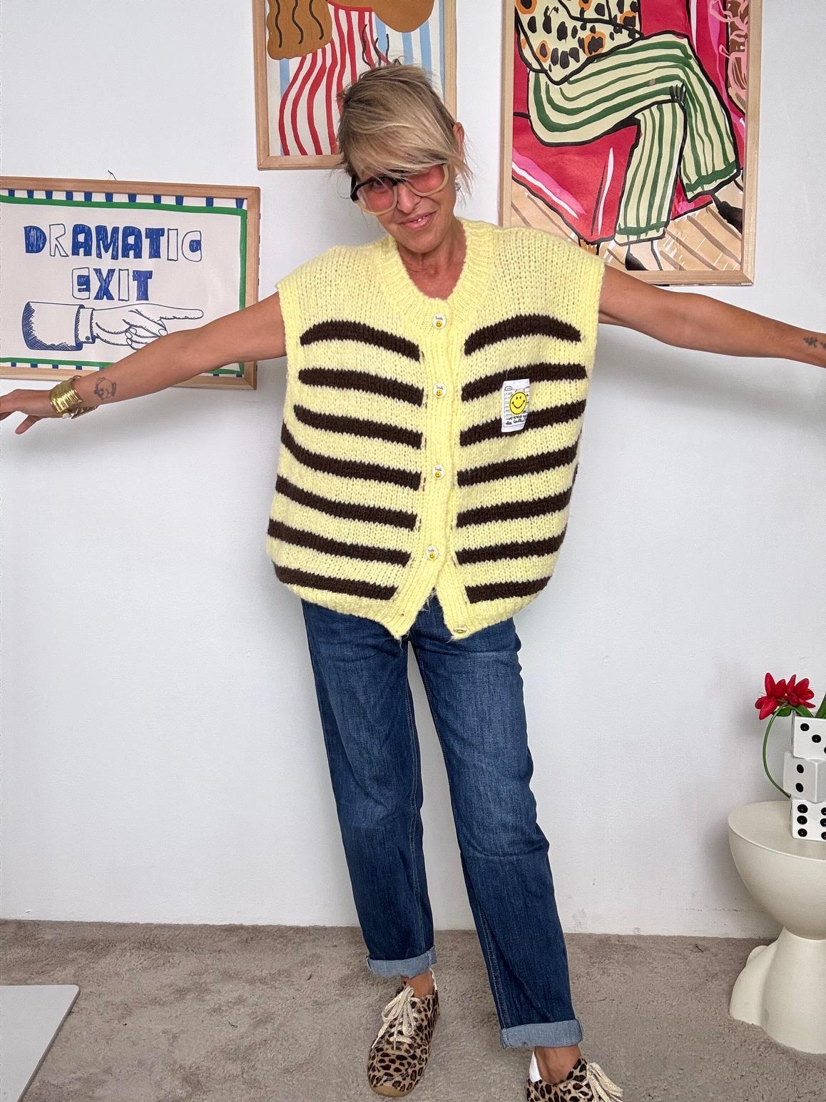 FEMALE - Gilet Smiley Giallo e Marrone  Maglia a Righe Handmade Style, Energia Positiva! CM1752/ GIALLO FEMALE 