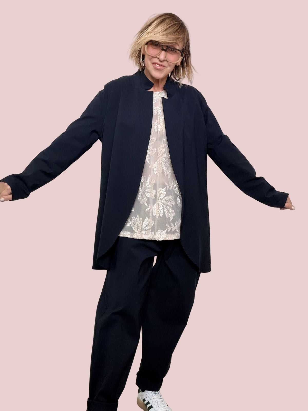 DEJA VU -  Giacca in bengalina  eleganza pratica e stile contemporaneo BLU A25UN605/ BLU DEJA VU 