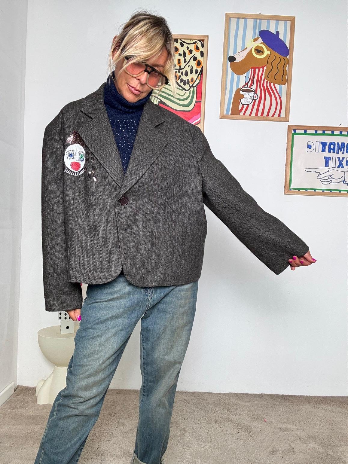 SOUVENIR - Giacca grigia con ricamo clown  Stile originale e contemporaneo X38K0148/ CAMMELLO SOUVENIR 