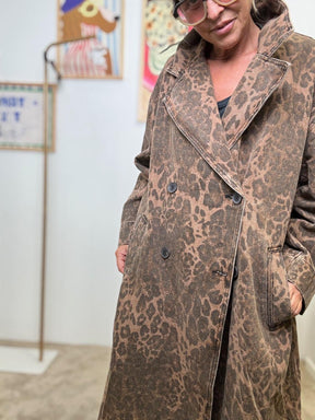 FEMALE -  Trench Ruggito Urbano  Selvaggio, Sartoriale, Indimenticabile DY970/ MACULATA FEMALE 