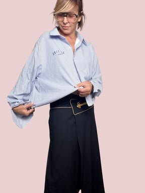 FEMALE - Camicia New York Stripes  fresca, oversize e super urbana 19381-1/ MINI CELESTE FEMALE 