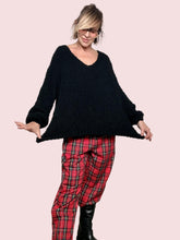 FEMALE - Maglia Coccola Over  morbida, leggera e super avvolgente 9614/ NERO FEMALE 