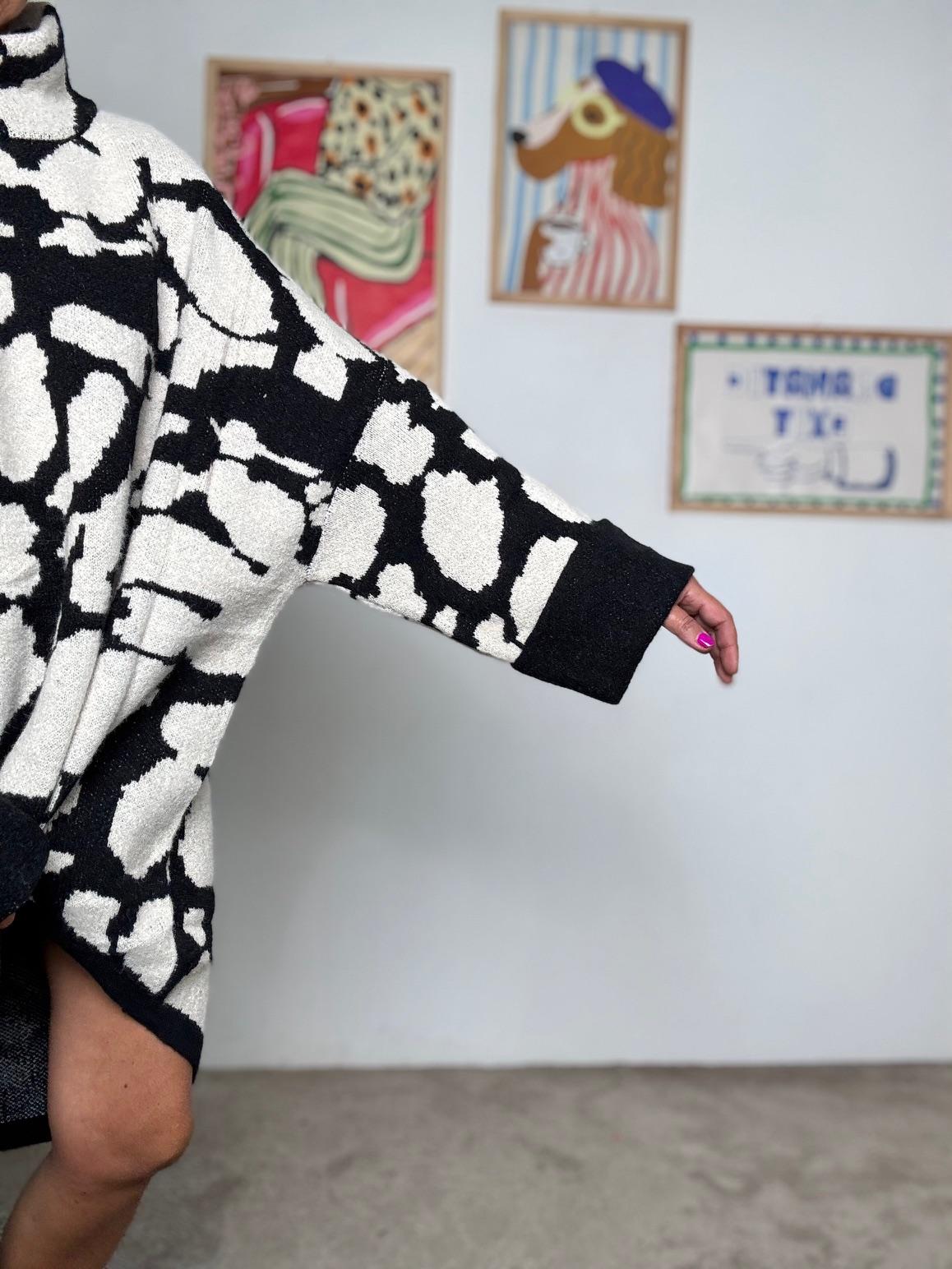 FEMALE - Abito oversize fantasia bianco e nero  Stile cozy e grintoso ZM36002/ MACULATO NERO FEMALE 