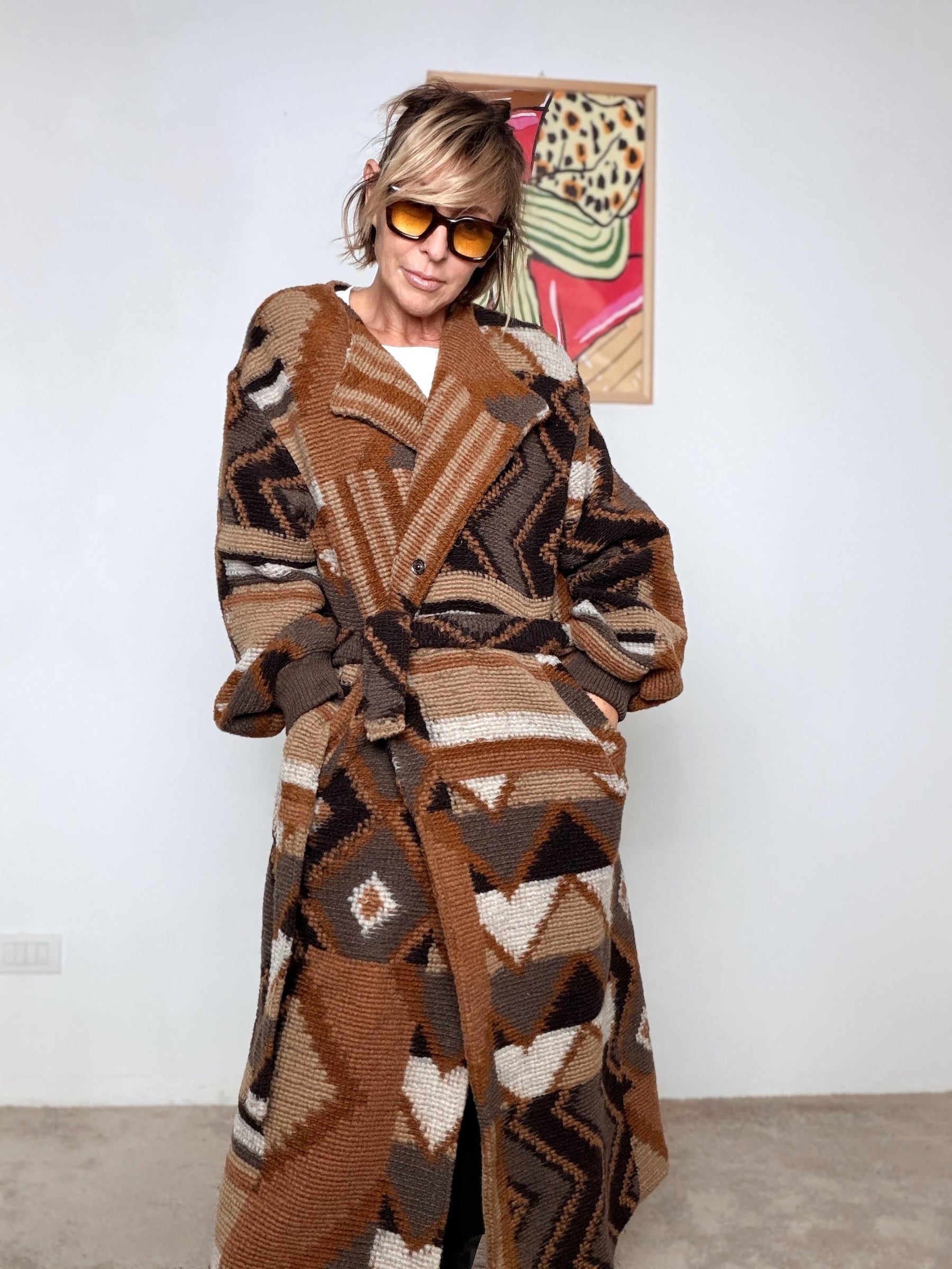 FEMALE - Cappotto Over Geometrico con Cintura A6974-H96/ FANTA CAMEL/MORO FEMALE 