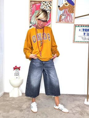 FEMALE Felpa oversize ocra con stampa SOHO R50599SOHO/ OCRA FEMALE 