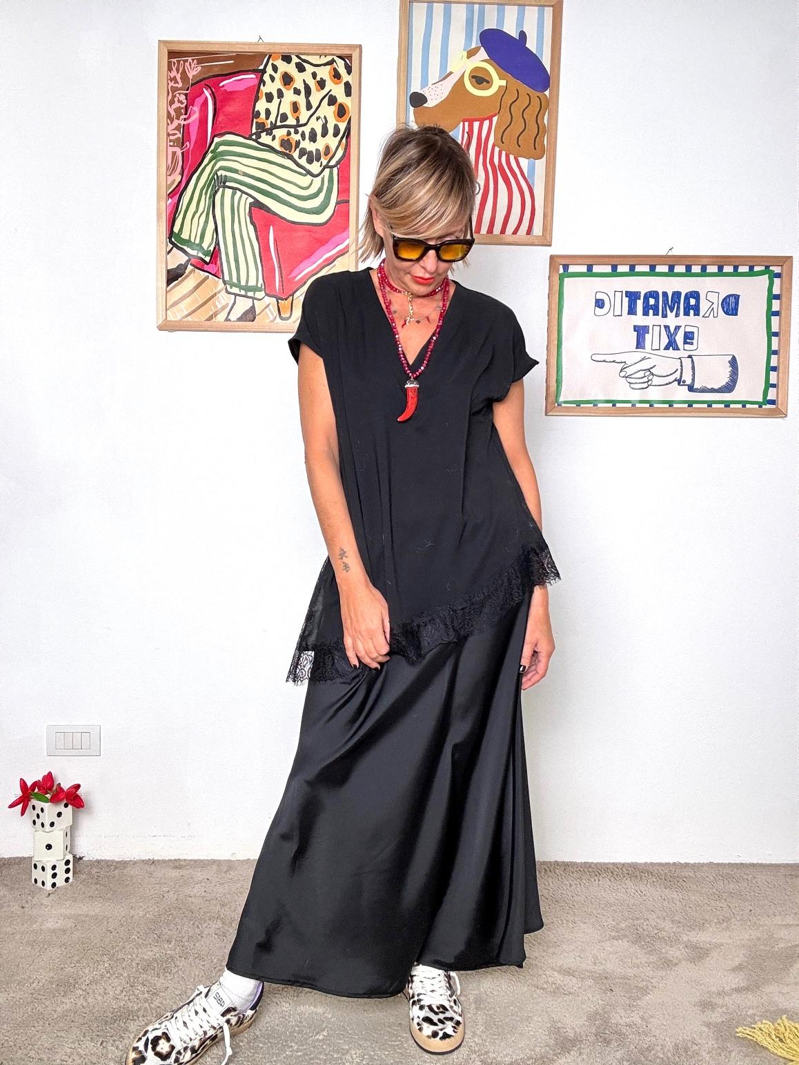 DEJA VU - Gonna lunga effetto satin  Eleganza easy con un tocco sporty NERO A25IS302/ NERO DEJA VU 