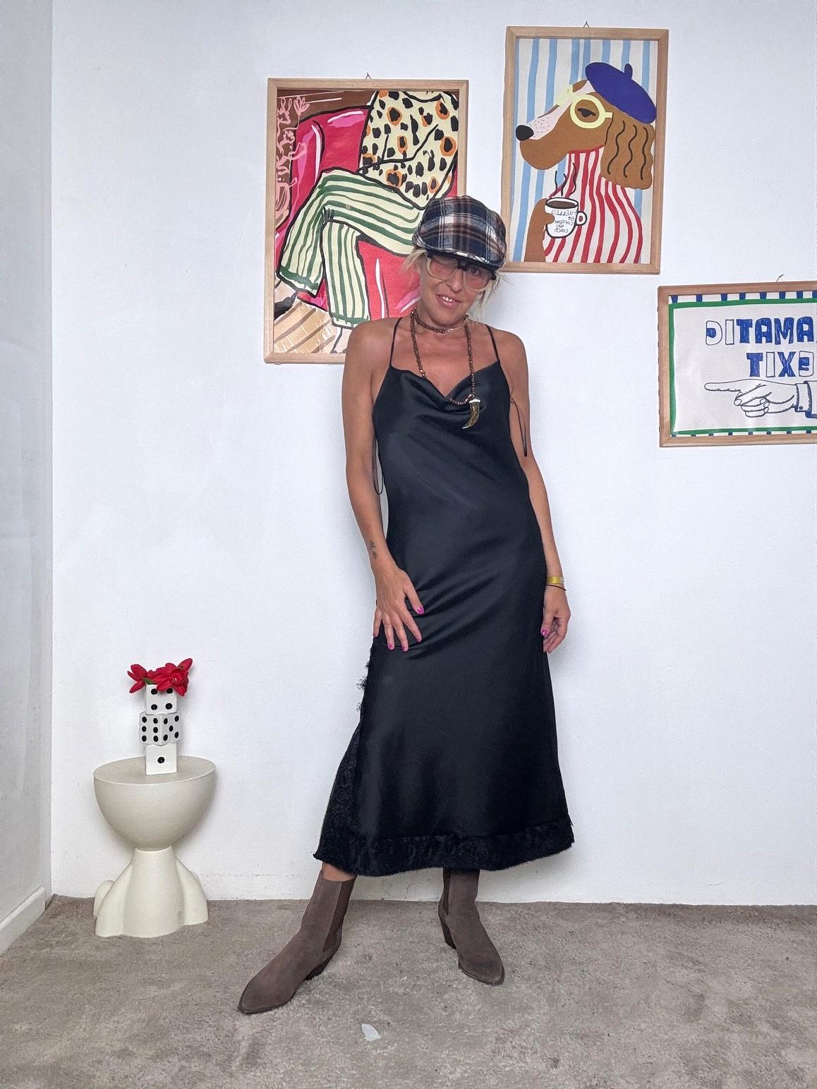 FEMALE - Abito lungo in raso con dettagli in pizzo NERO H4163-R6/ NERO FEMALE 