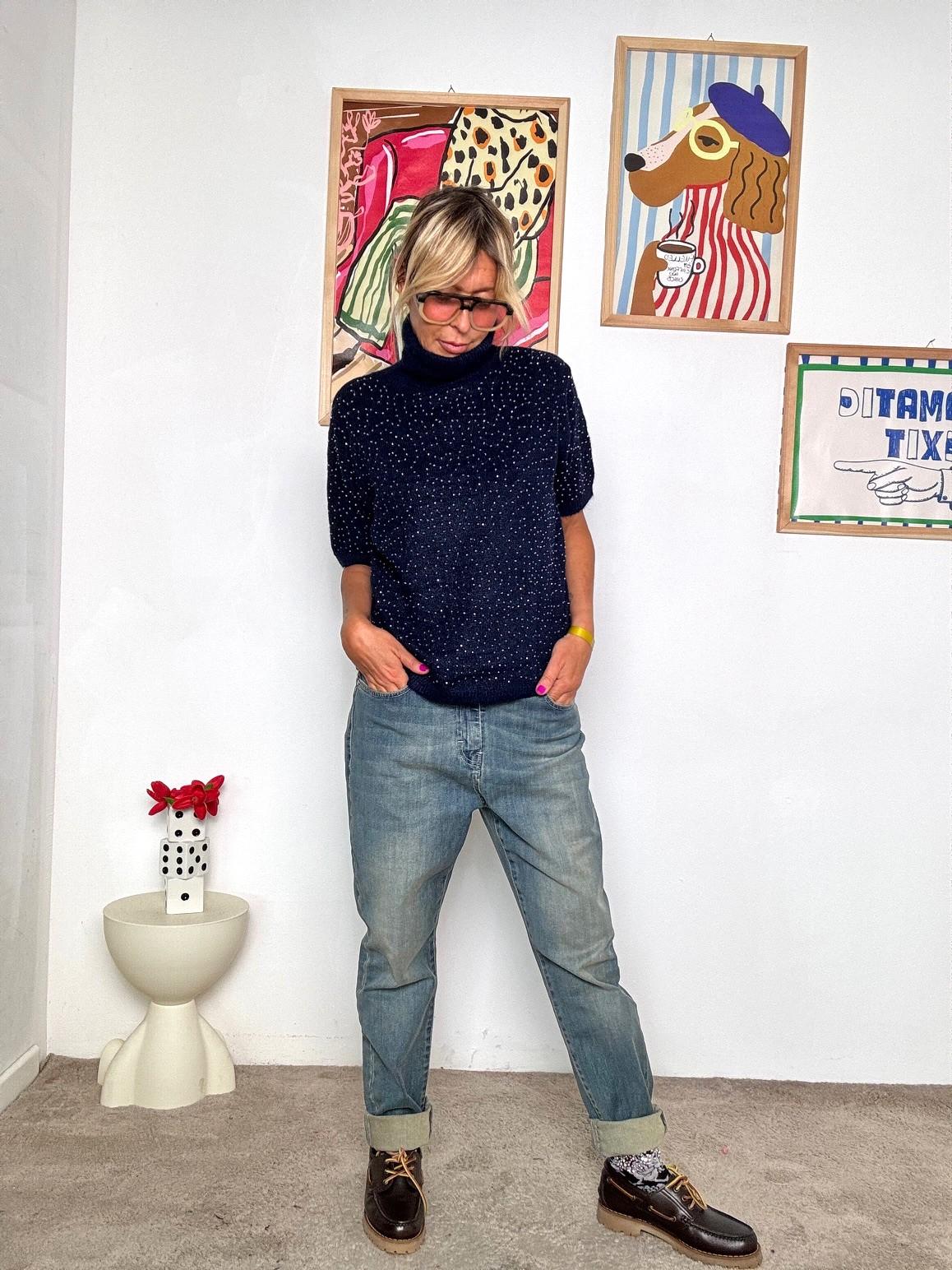 SOUVENIR- Maglia marrone con micro borchie  Stile cozy e dettagli raffinati moro D38V0827/ BLU SOUVENIR 