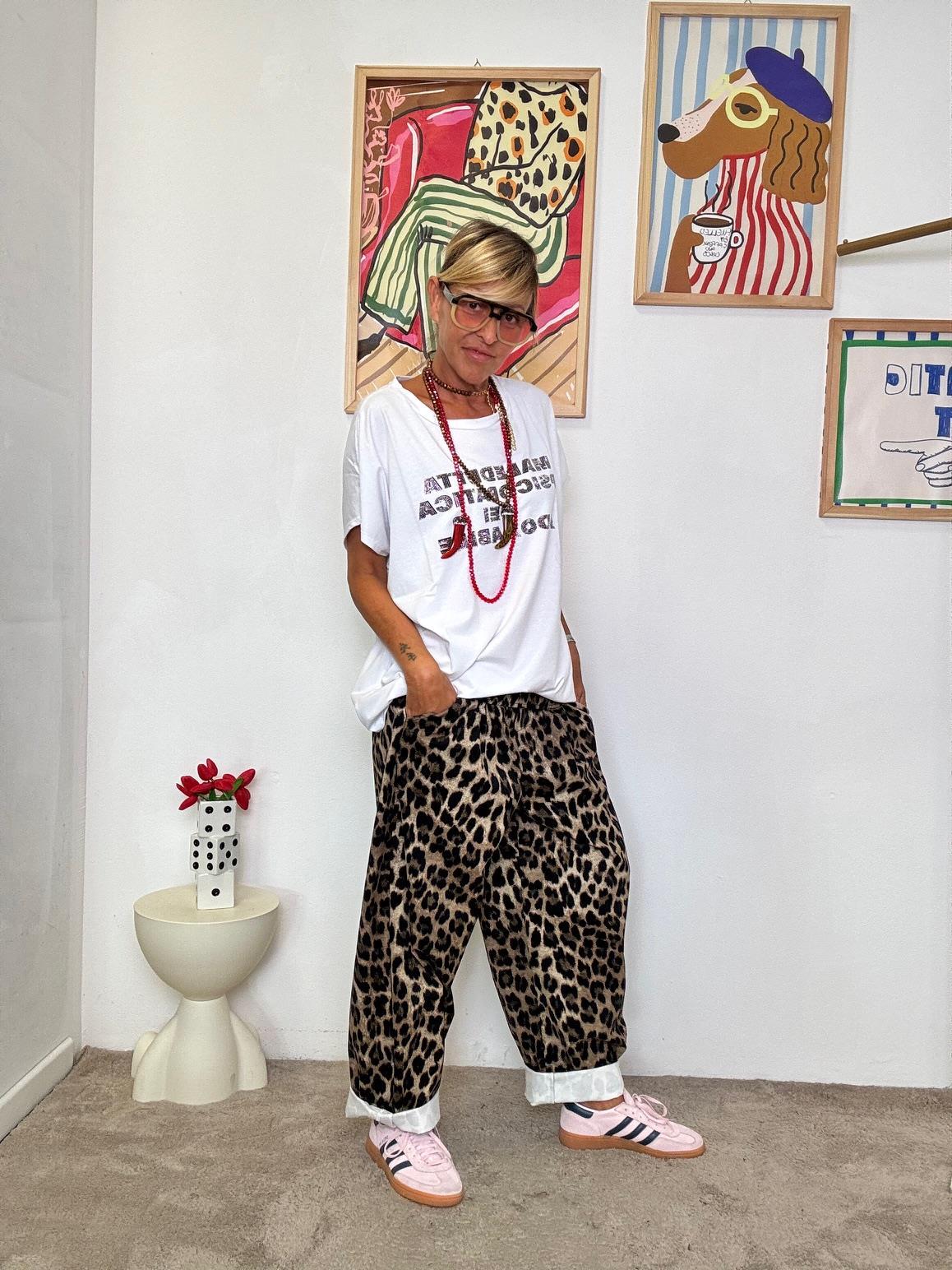 FEMALE - Pantalone leopardato oversize donna  stile casual e grintoso STP20948/ NERO SUSY STAR 