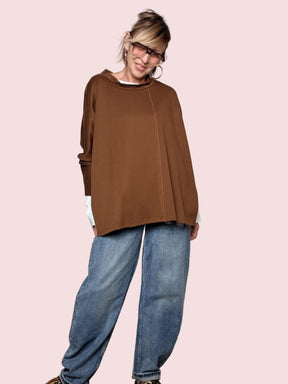 DEJA VU -  MAGLIA OVER MORBIDA CARAMELLO A25FH402/ CARAMELLO DEJA VU 