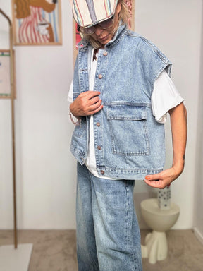 FEMALE - Gilet in denim  Il pezzo jolly per layering da urlo WY131/ JEANS FEMALE 