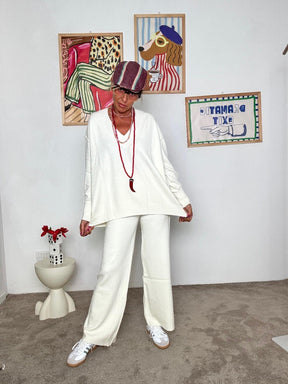 HAVE ONE - Completo in maglina  comfort elegante con un tocco sporty-chic PANNA HNC-P002B/ PANNA HAVE ONE 