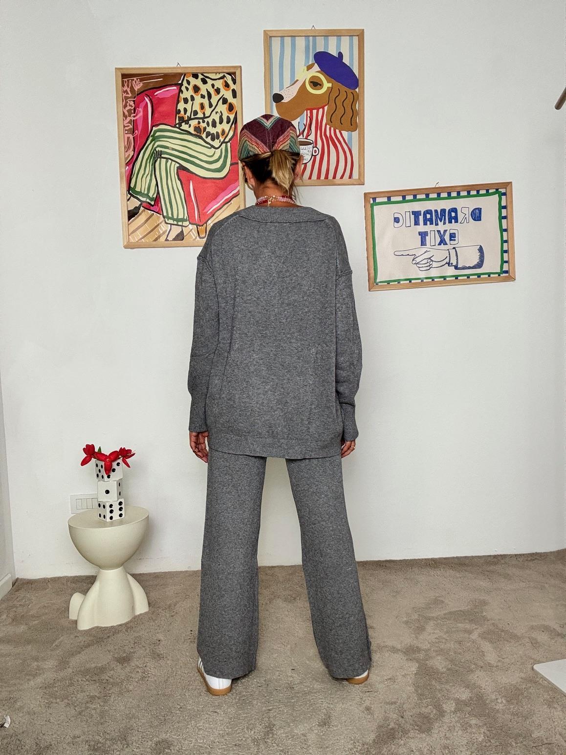 HAVE ONE - Completo in maglina  comfort elegante con un tocco sporty-chic grigio HNC-P002B/ GRIGIO HAVE ONE 