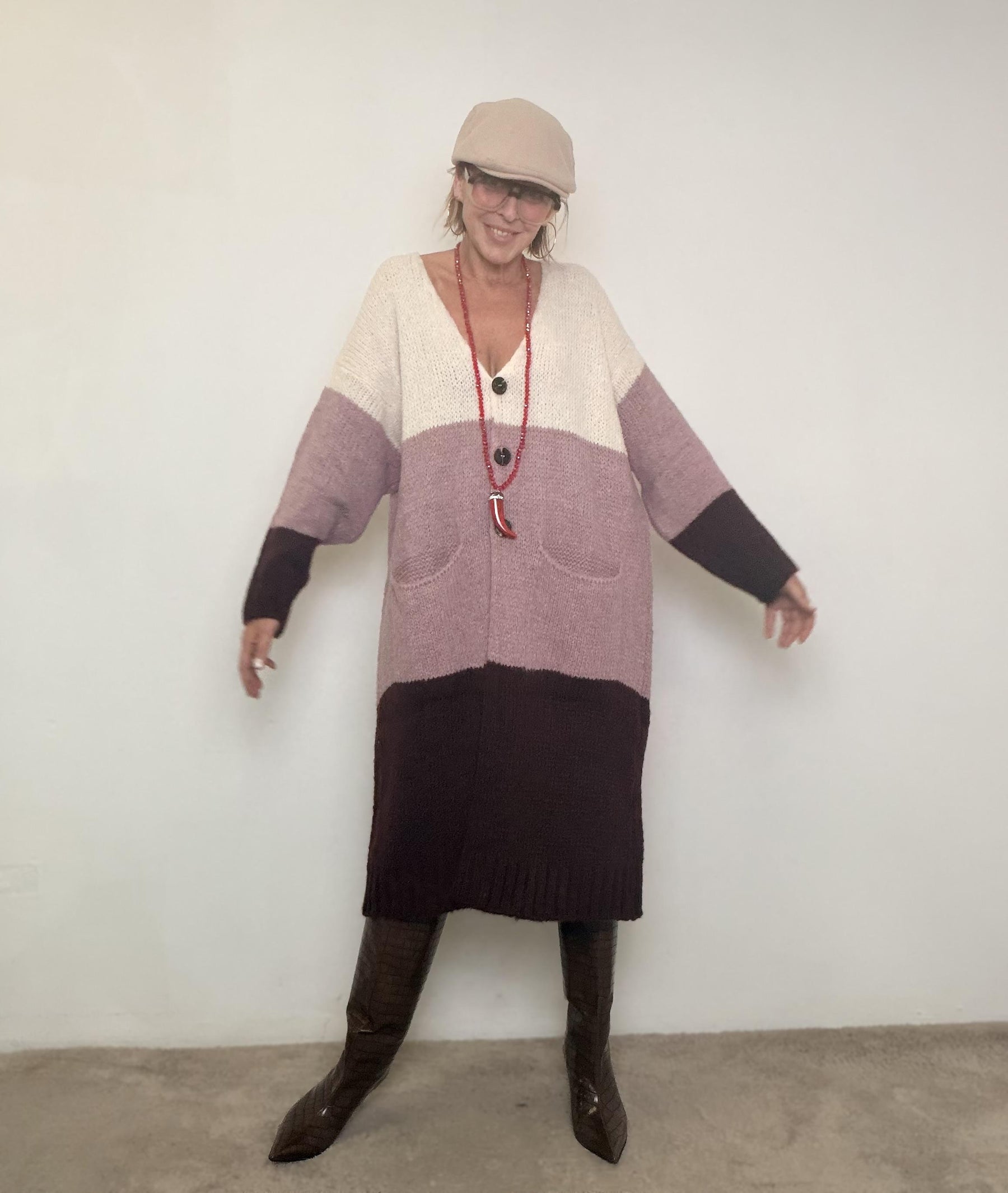 SUSY STAR - Cardigan Color Block Cozy  il cappotto-maglia che ti avvolge come un abbraccio STWM287/ VINO SUSY STAR 