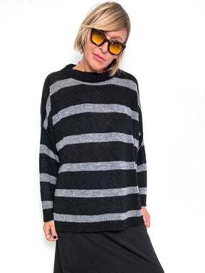 DEJA VU  - Maglia morbida a righe nera e grigia A25SS404 NERO/GRIGIO DEJA VU 