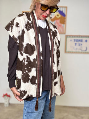 DEJA VU - Gilet fantasia maculata  Boho chic con un tocco country A25LU804/ MUCCA DEJA VU 