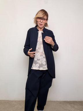 DEJA VU -  Giacca in bengalina  eleganza pratica e stile contemporaneo BLU A25UN605/ BLU DEJA VU 