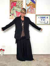 FEMALE - Giacca doppiopetto donna  eleganza moderna e versatilità senza tempo 9944/ NERO FEMALE 