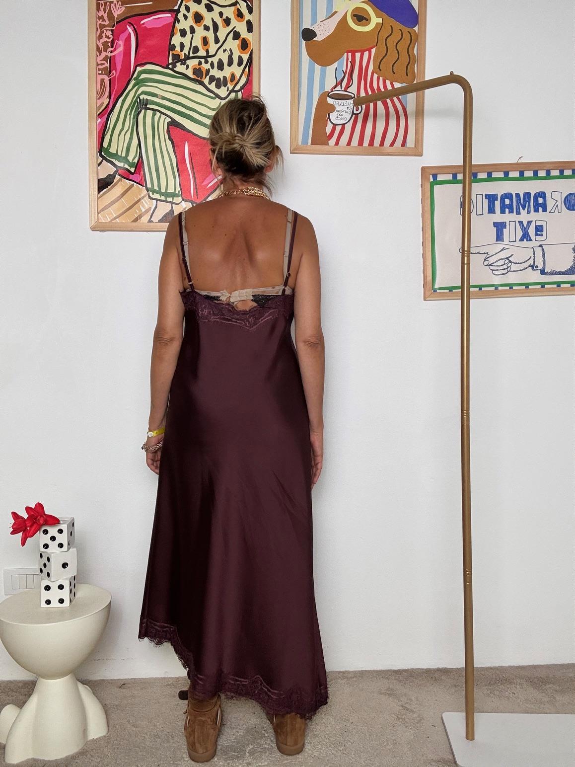 SUSY MIX - Abito lungo sottoveste  con pizzo  Bordeaux D2205T59/ VINO SUSY MIX 