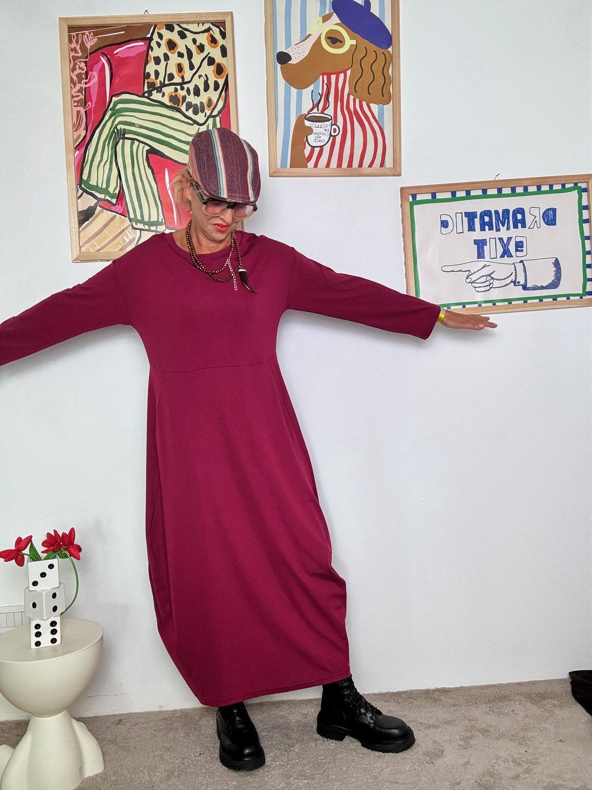 DEJA VU - Abito lungo in punto Milano  Comodo, elegante e dal carattere deciso vino FL707/ VINO DEJA VU 