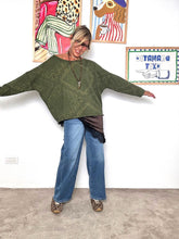 FEMALE - Felpa verde oversize con motivo bandana  comoda, trendy e super versatile N1614/ VERDE FEMALE 