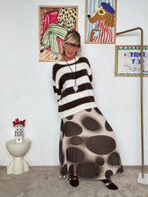 FEMALE - Gonna lunga plissettata con maxi pois  MORO  stile creativo e femminile 17126YS-90/ POIS MORO FEMALE 