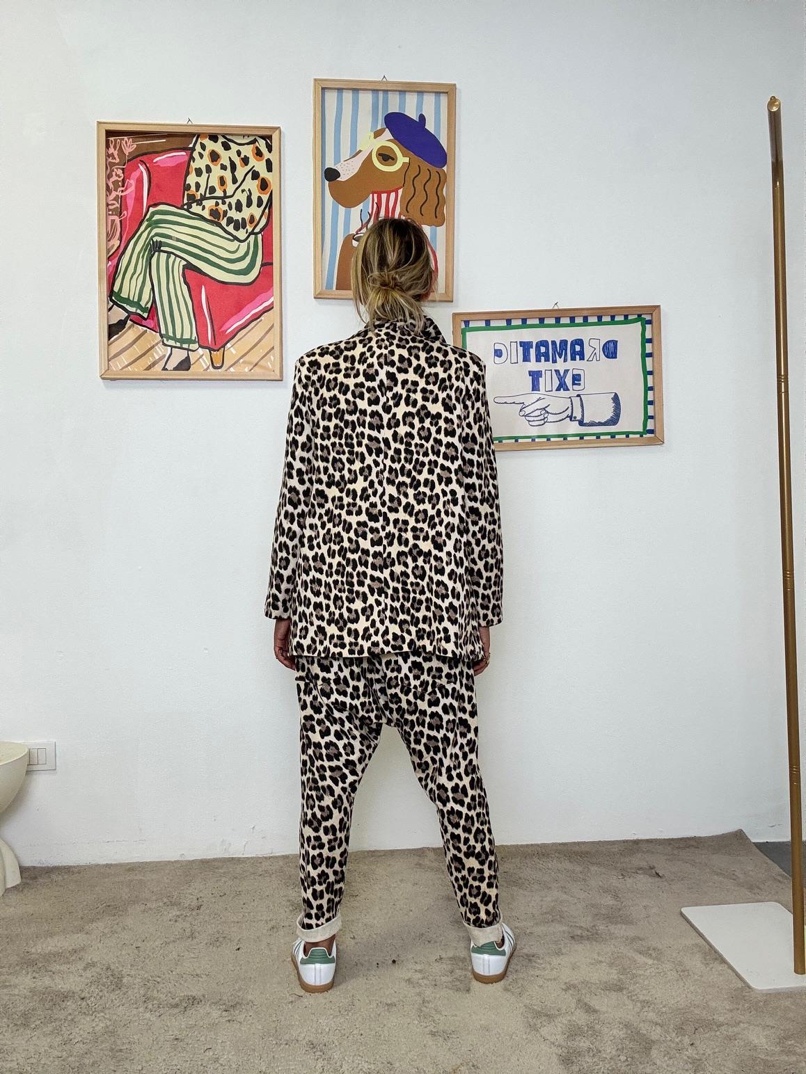 FEMALE - Giacca blazer leopardata  grintosa, trendy e super versatile A6907/ ANIMALIER FEMALE 