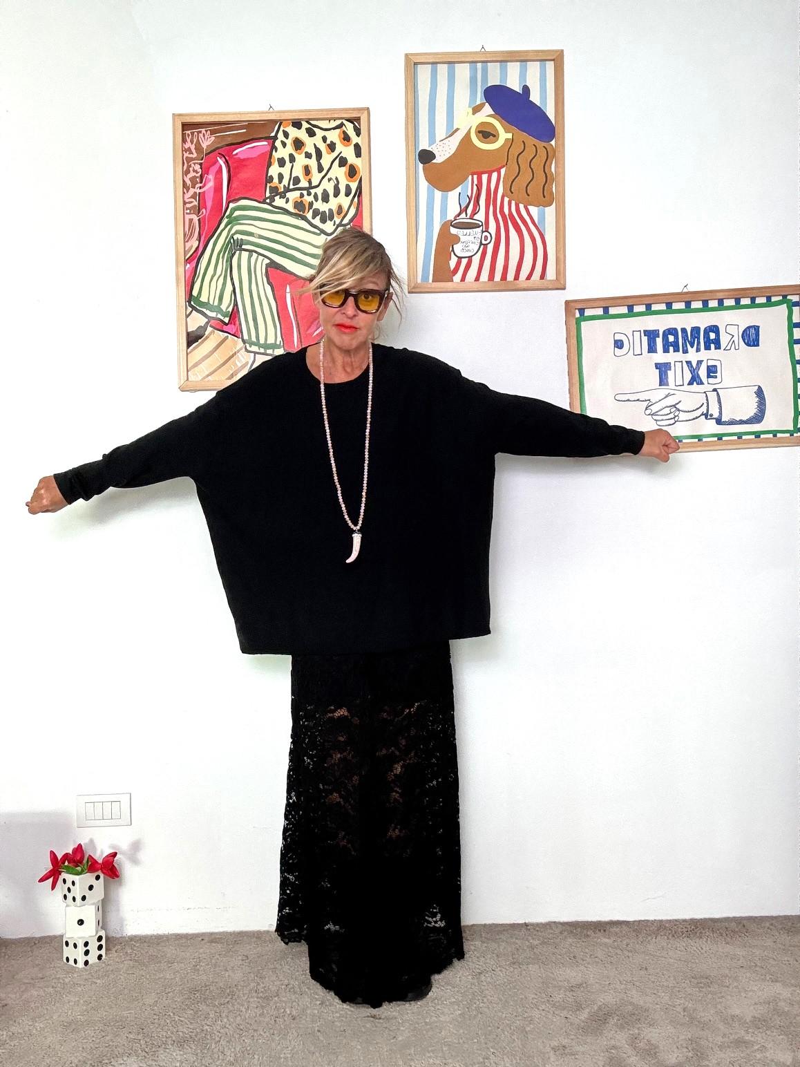 FEMALE - Maglia morbida con stile casual-chic NERO ZM190008/ NERO FEMALE 