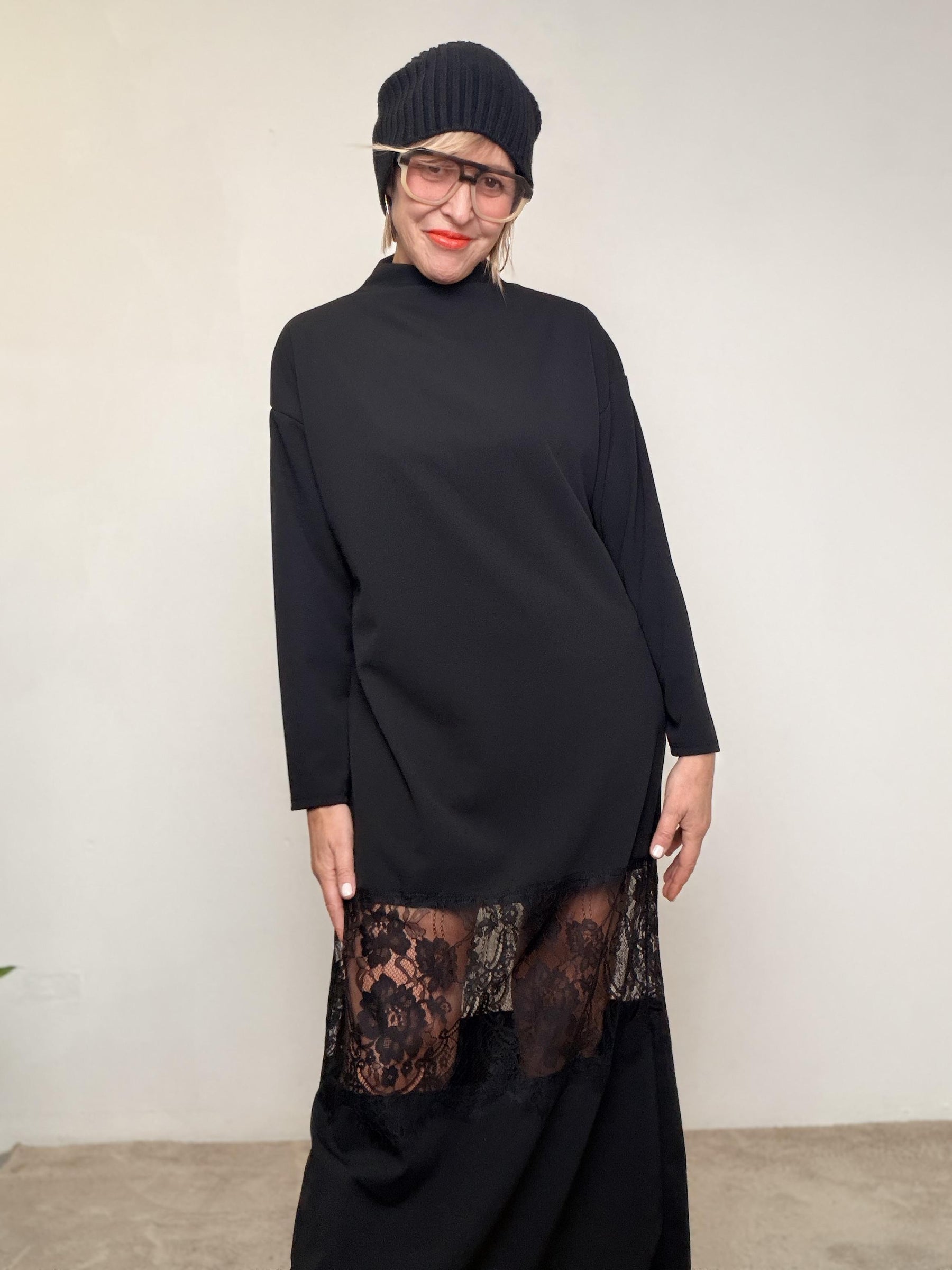 FEMALE - Abito Lace Vision  Minimal sopra, sorpresa sotto 39083 / NERO FEMALE 