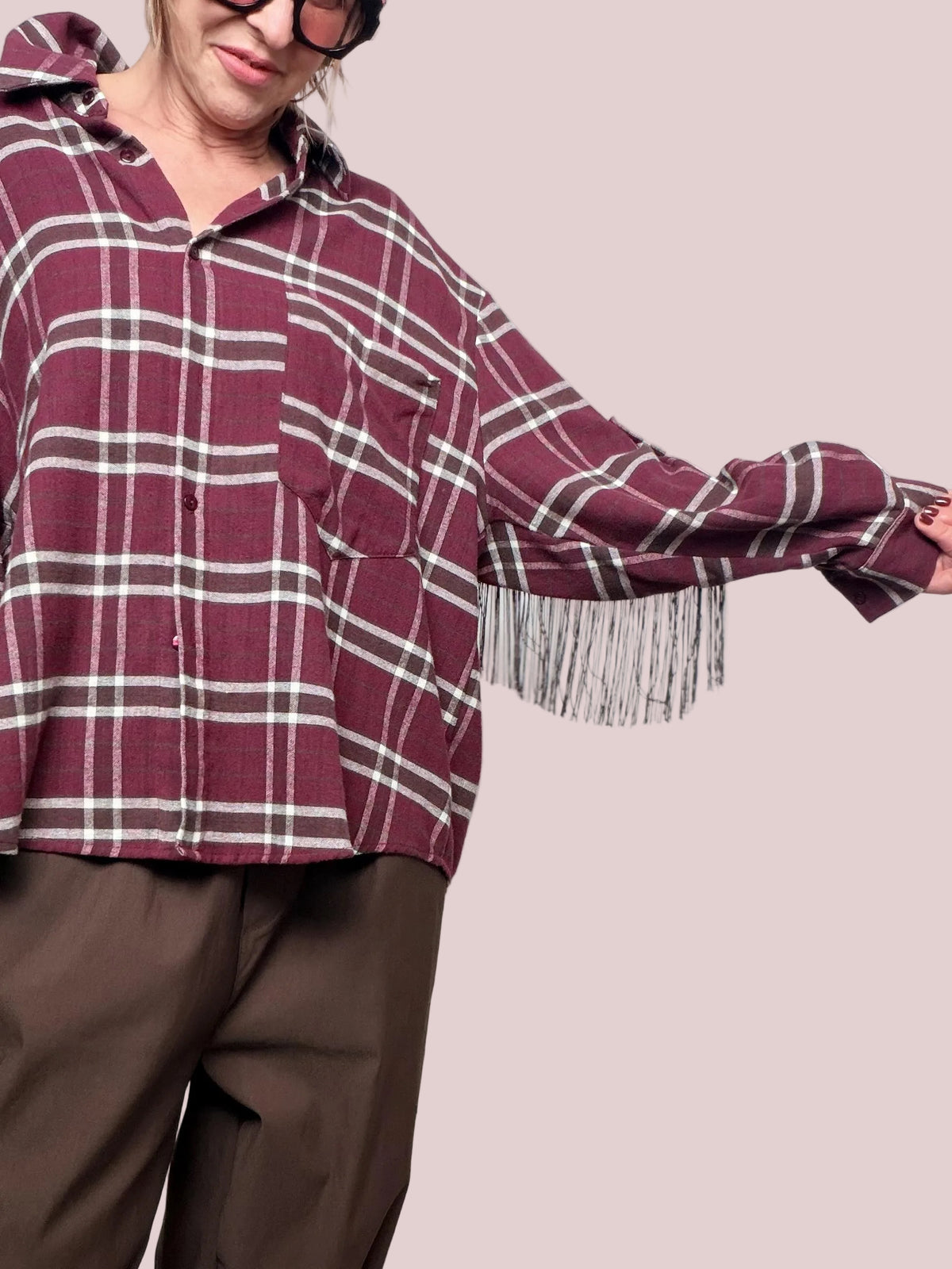 Camicia a quadri con frange dal carattere boho-chic V01A0860/ QUADRI VINO PHILIA LOFT 