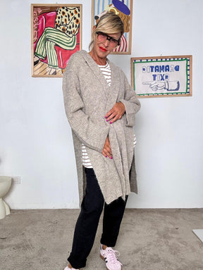 DEJA VU - Cardigan rosa lungo  coccola di stile e comfort BEIGE A25SS604/ BEIGE DEJA VU 