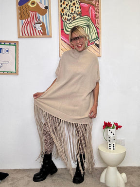 FEMALE - Abito Poncho con Maxi Frange  Boho, Morbido, Super Scenografico! ZM35098/ CAMMELLO FEMALE 