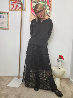 FEMALE - Gonna Tulle Tattoo  Leggerezza decisa, romanticismo gotico H3142/ NERO FEMALE 