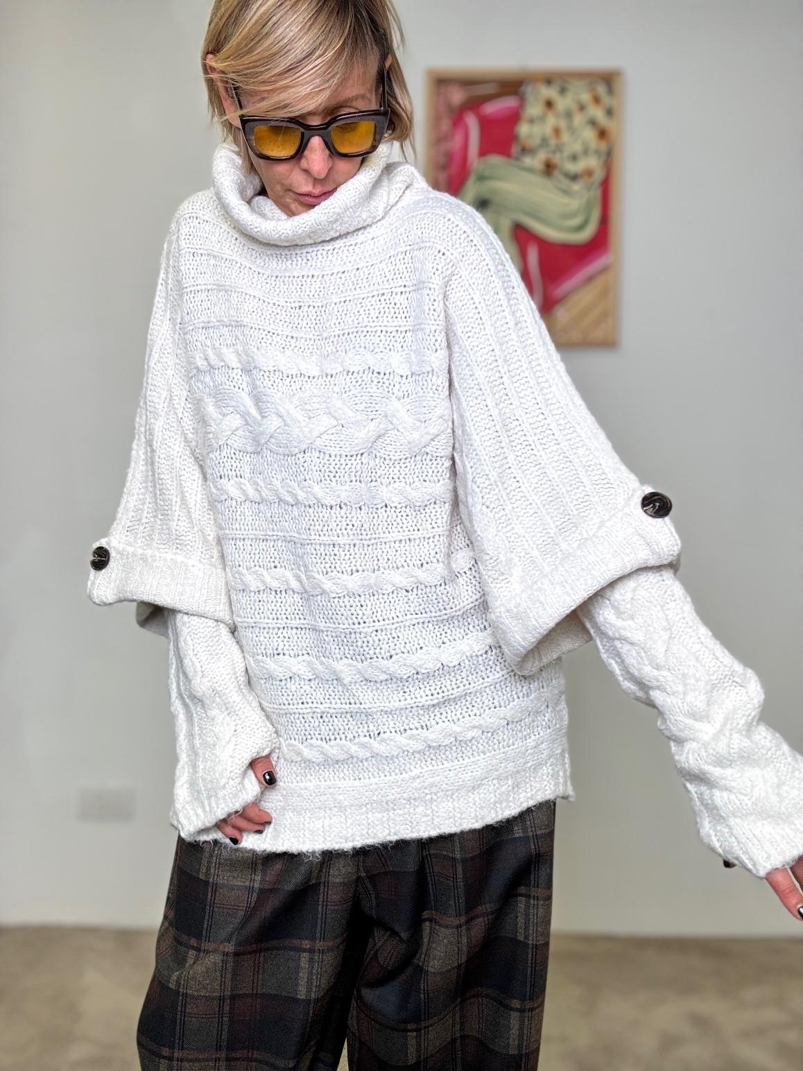 SUSY STAR - MAGLIA CON MANICOTTI LATTE ST3WM221 LATTE SUSY STAR 